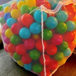Ball pit balls